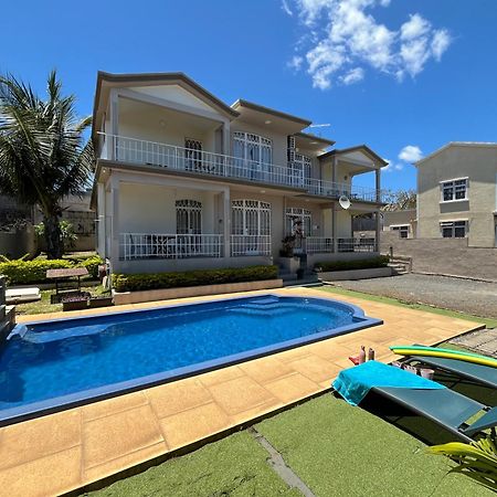 Tropical Retreats Leilighet Flic-en-Flacq Eksteriør bilde